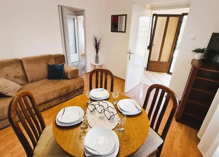 Apartment Gasparac - 30 Meters From The Beach